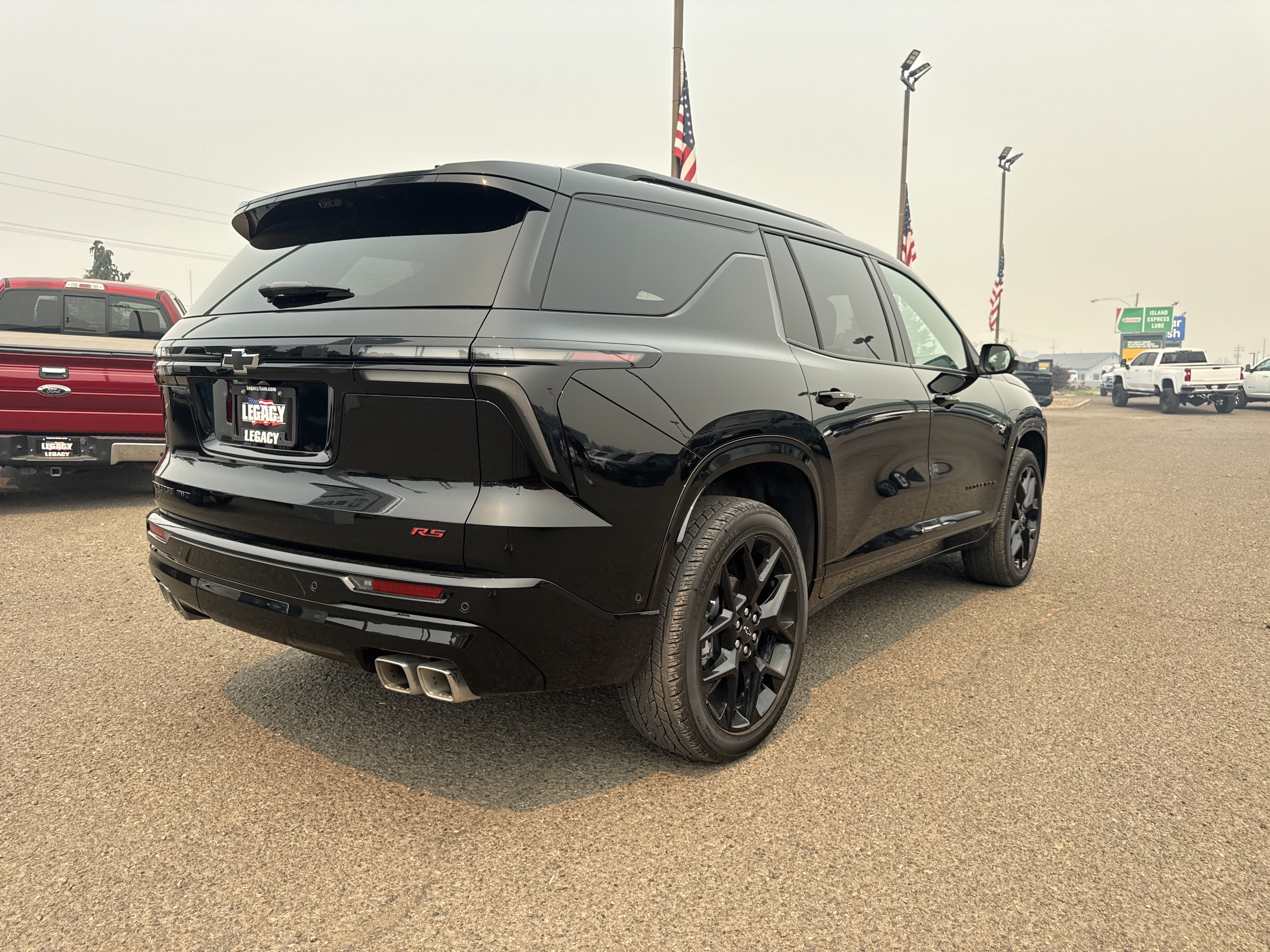 Used 2026 Chevrolet Traverse RS w/ LPO, Floor Liner Package AWD/4WD image 3
