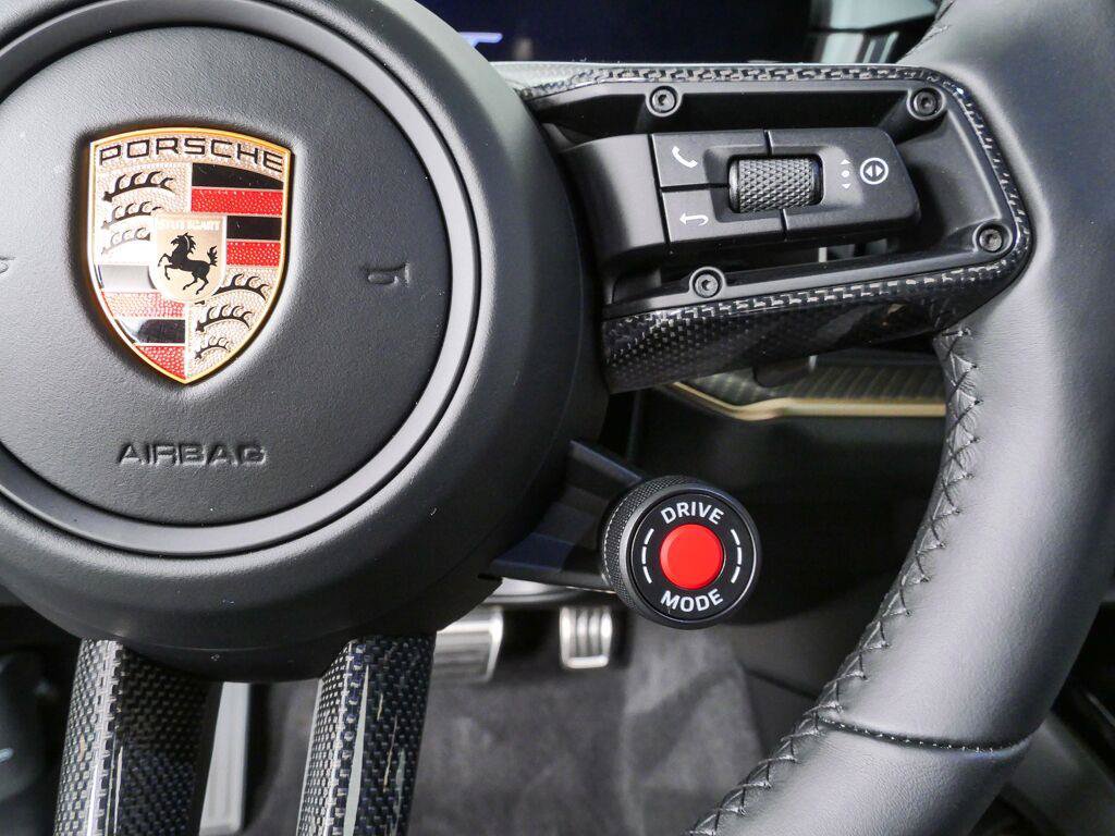 Certified 2024 Porsche Cayenne Turbo GT AWD/4WD image 11