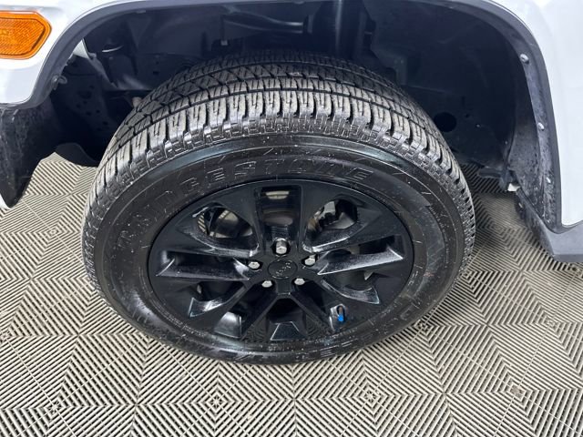 Used 2021 Jeep Wrangler Unlimited Sahara image 9