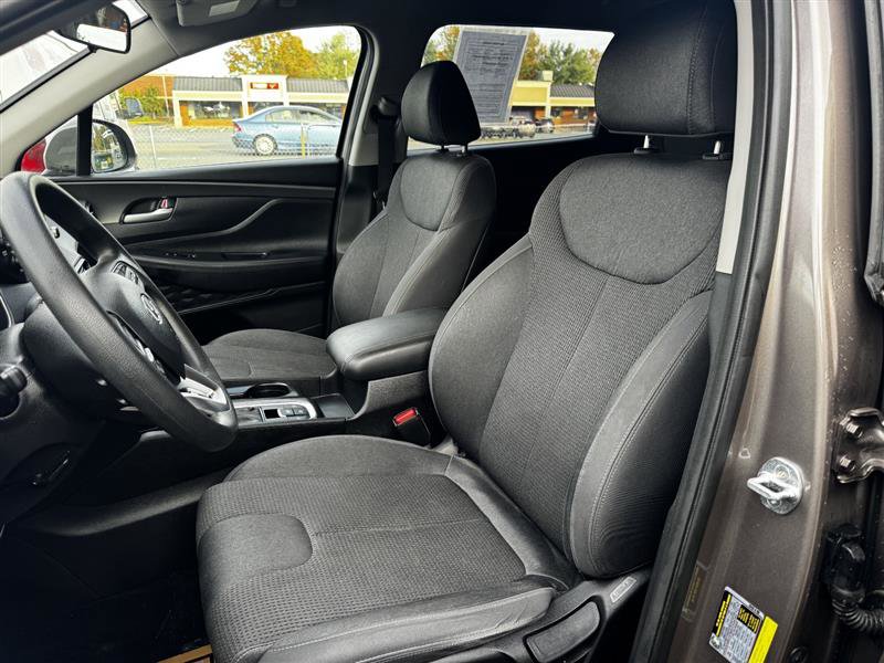 Used 2019 Hyundai Santa Fe SE AWD/4WD image 13