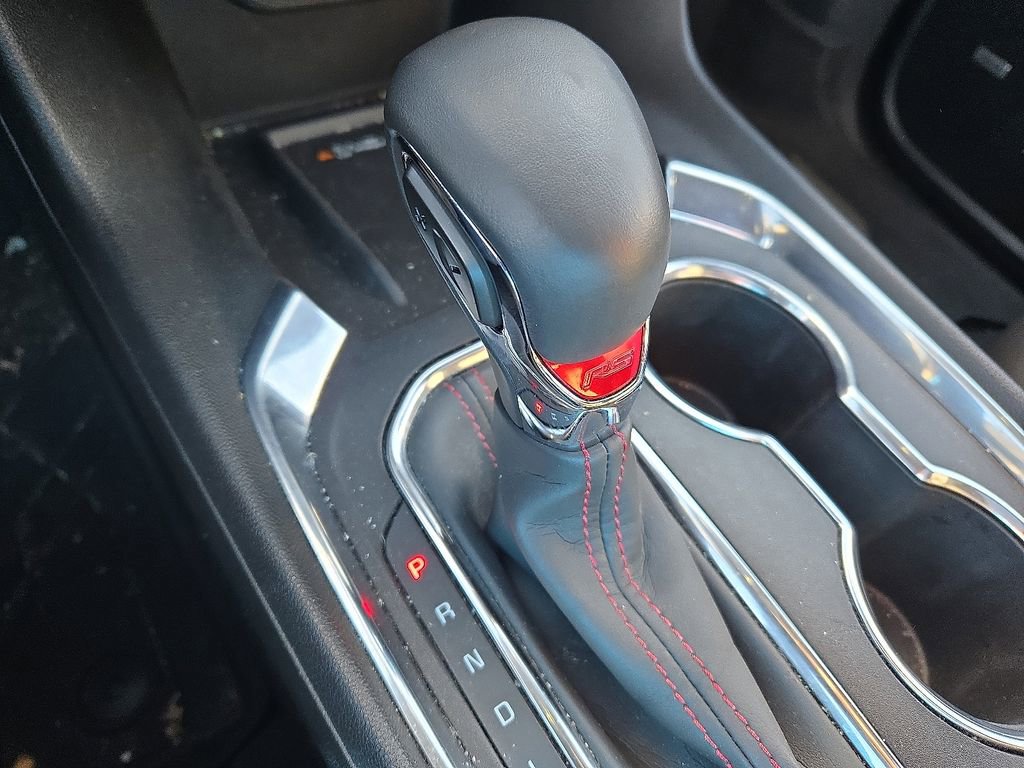 Used 2023 Chevrolet Traverse RS w/ LPO, Floor Liner Package image 21