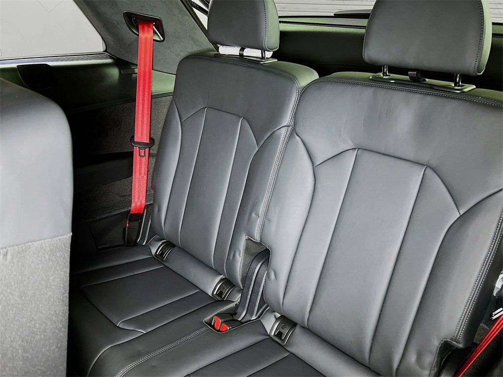 New 2026 Audi SQ7 Prestige image 27