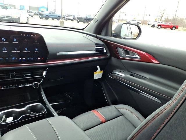 New 2026 Chevrolet Traverse RS image 5