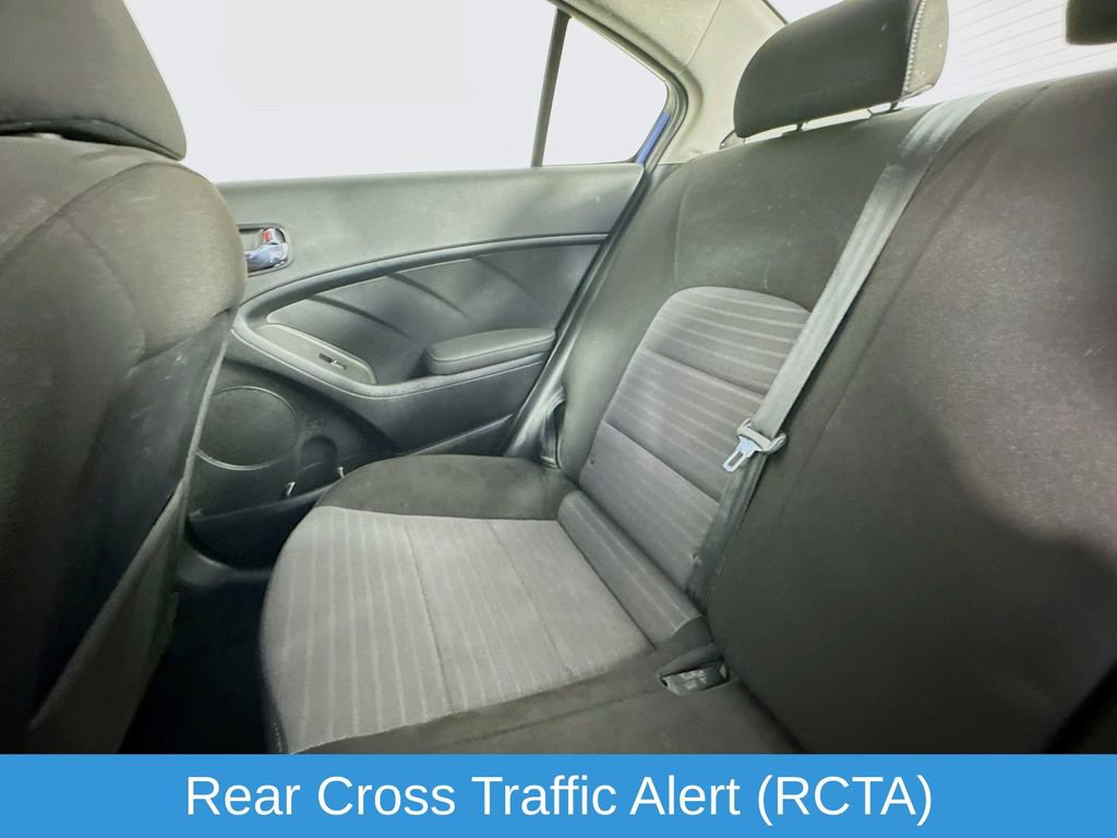 Used 2017 Kia Forte S w/ S Technology Package image 29