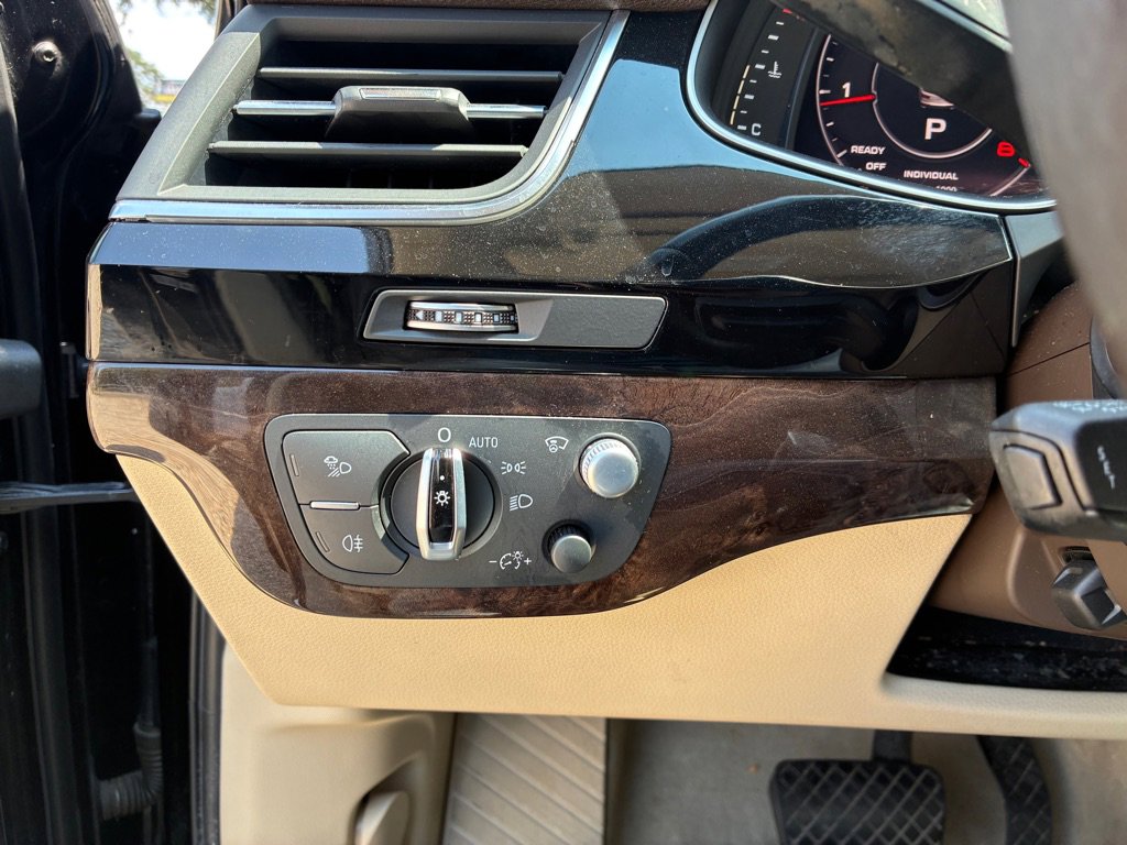 Used 2018 Audi Q7 3.0T Prestige image 14