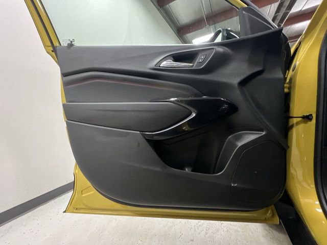 Certified 2024 Chevrolet Trax RS w/ Driver Confidence Package image 20