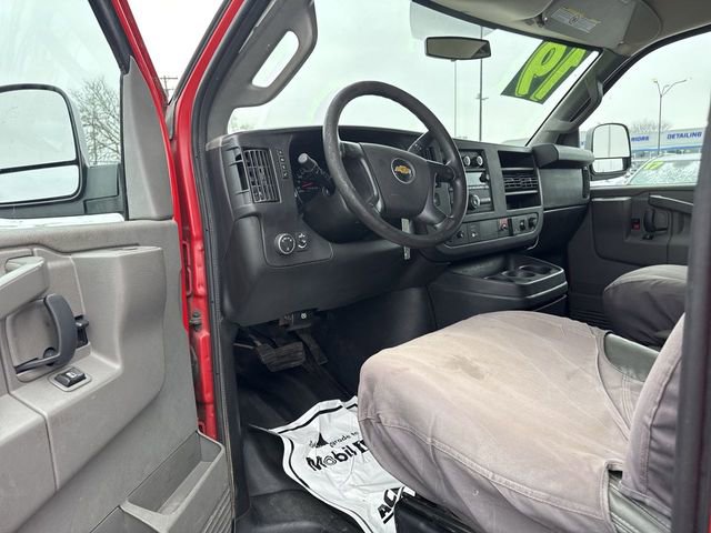 Used 2016 Chevrolet Express 3500 Work Van image 11
