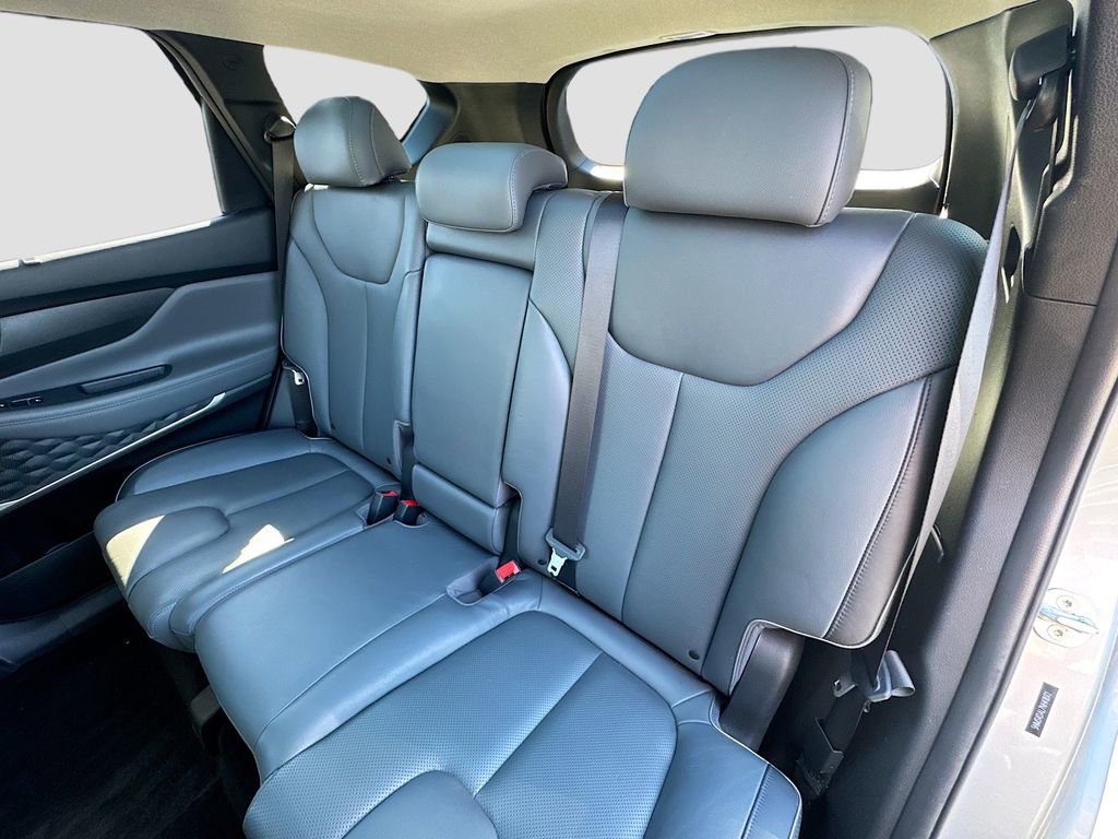 Used 2022 Hyundai Santa Fe Limited AWD/4WD image 24