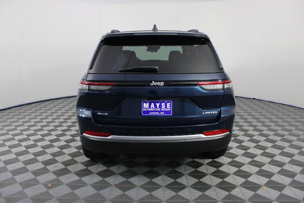 New 2027 Jeep Grand Cherokee Limited AWD/4WD image 24
