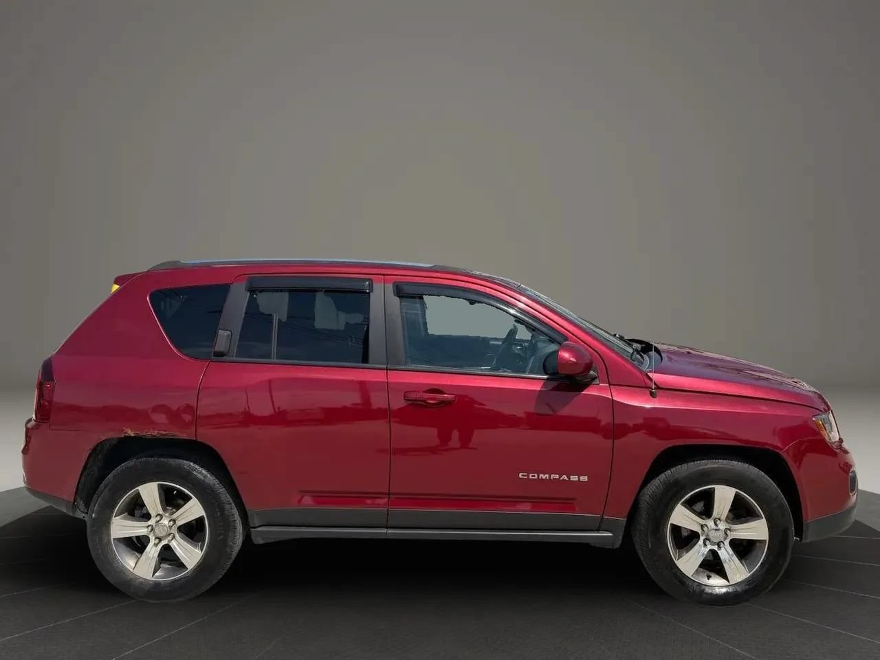 Used 2017 Jeep Compass High Altitude AWD/4WD image 9