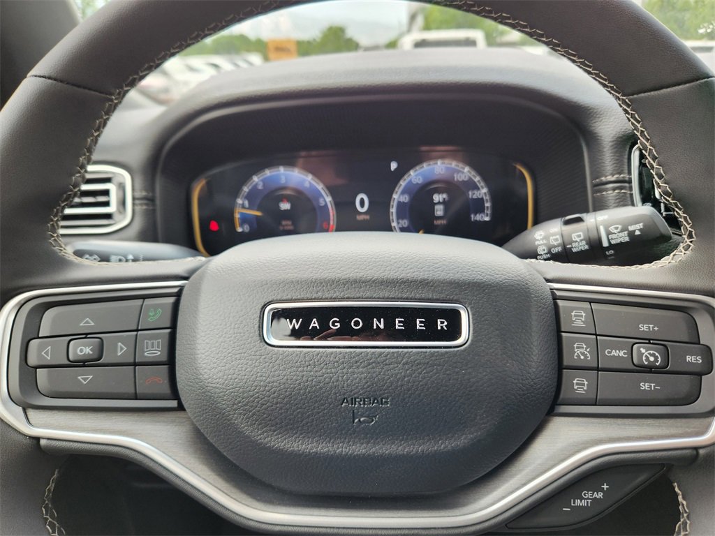 New 2025 Jeep Wagoneer L Series II w/ Convenience Group I image 17