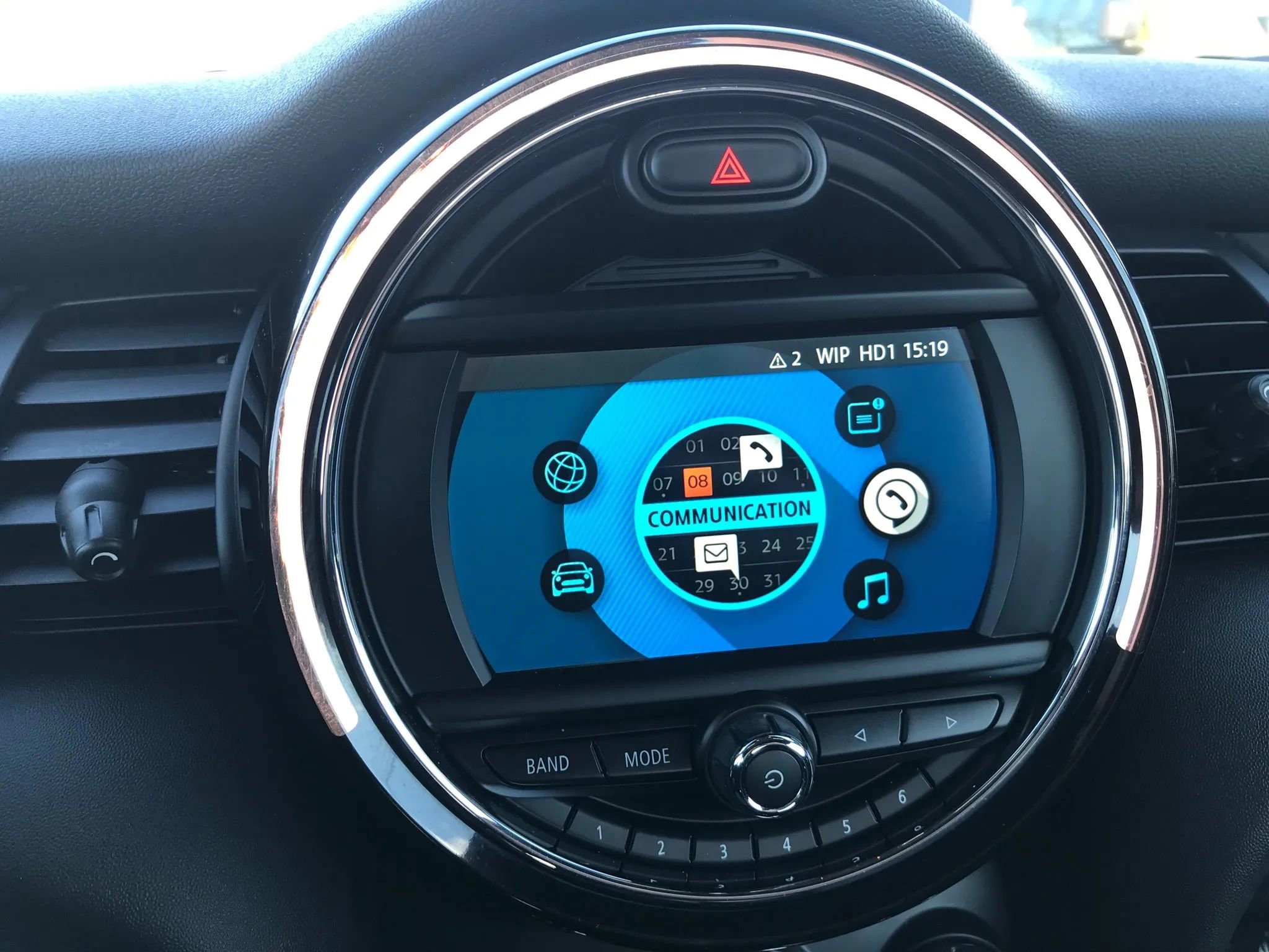 Used 2019 MINI Cooper Convertible image 27