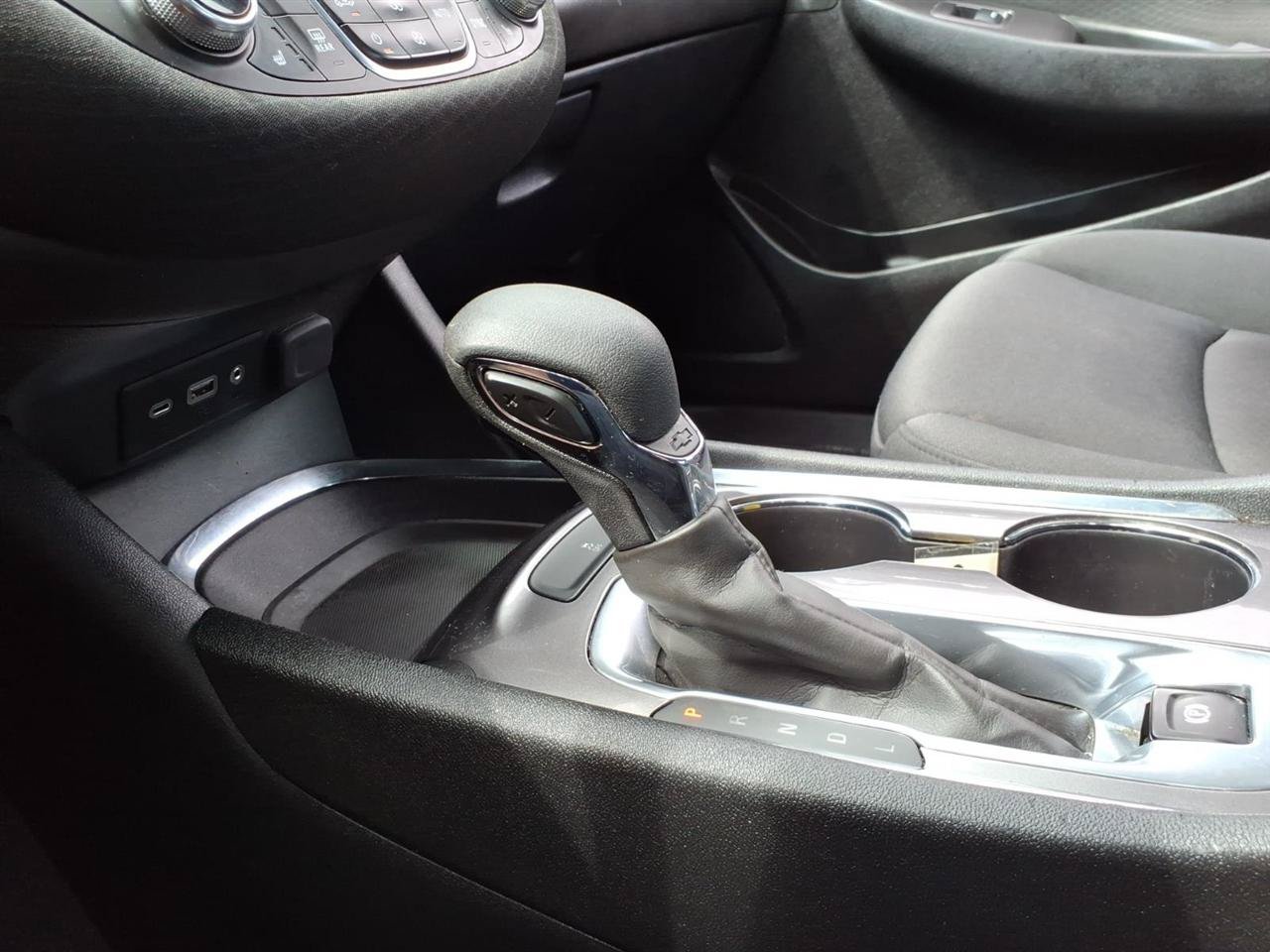 Used 2023 Chevrolet Malibu LT FWD image 13