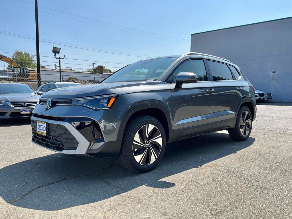 New 2026 Volkswagen Taos SE AWD/4WD image 4