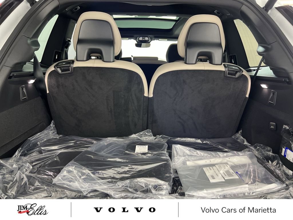 New 2026 Volvo XC90 B6 Plus w/ Protection Package Premier image 21