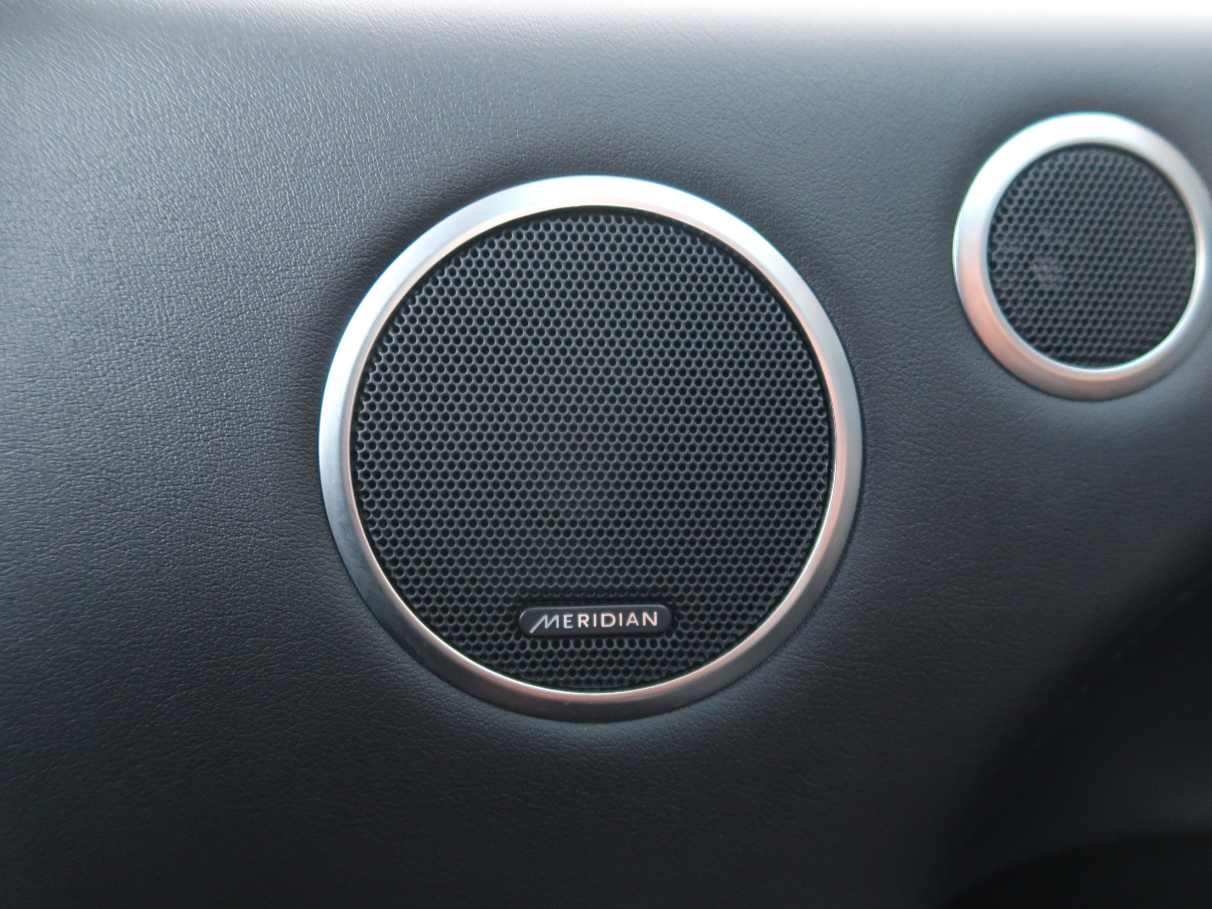 Used 2016 Land Rover Range Rover HSE image 31