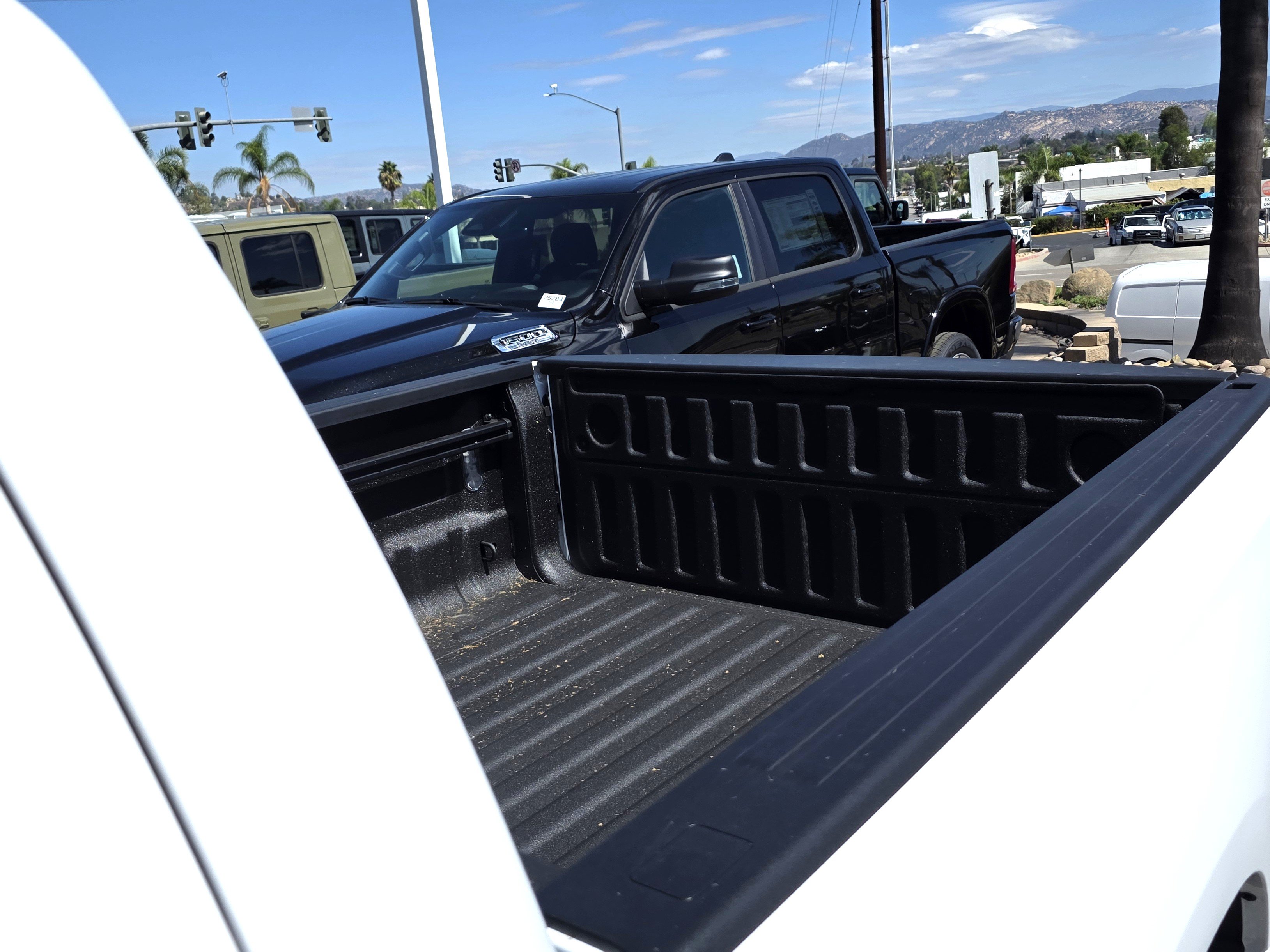 New 2026 RAM 1500 Tradesman AWD/4WD image 17
