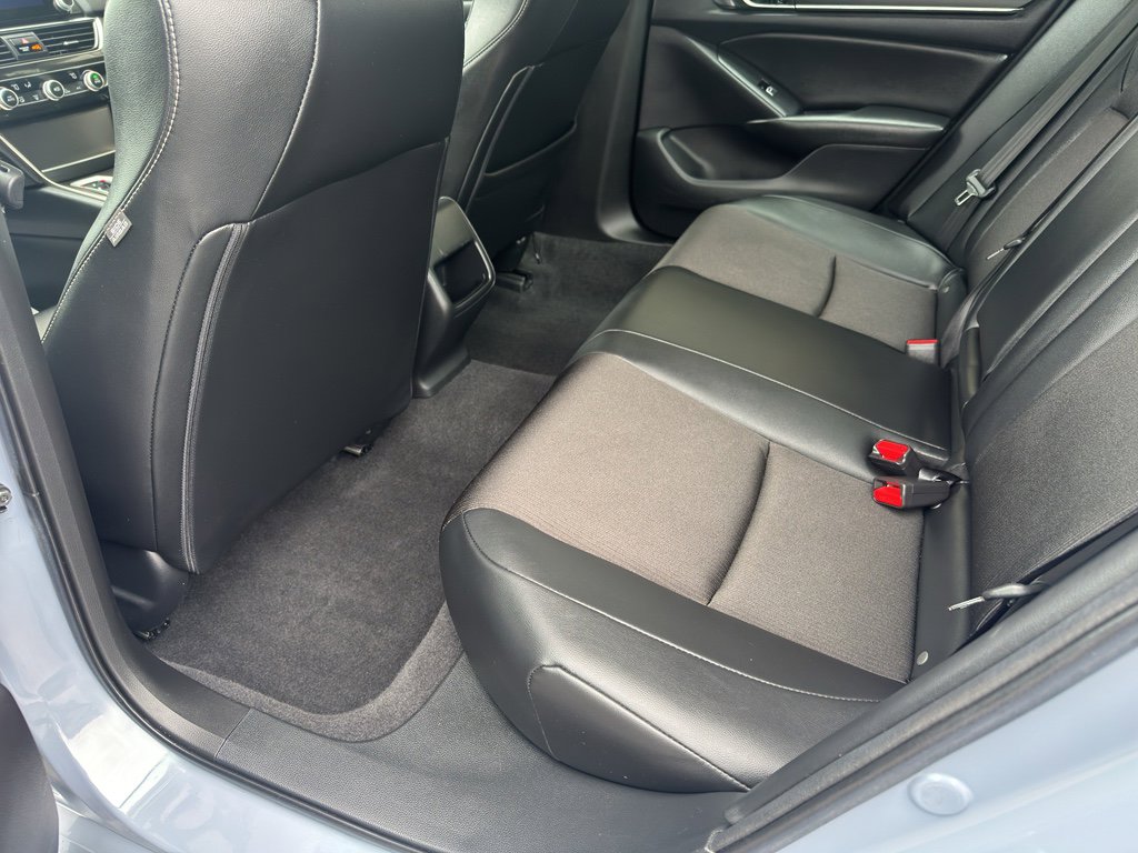 Used 2022 Honda Accord Sport image 9
