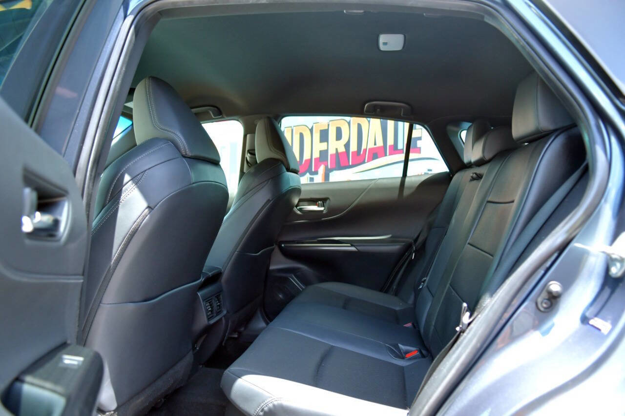Used 2021 Toyota Venza XLE w/ Softex Package AWD/4WD image 11