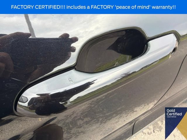 Certified 2022 Ford Explorer XLT w/ Equipment Group 202A AWD/4WD image 28