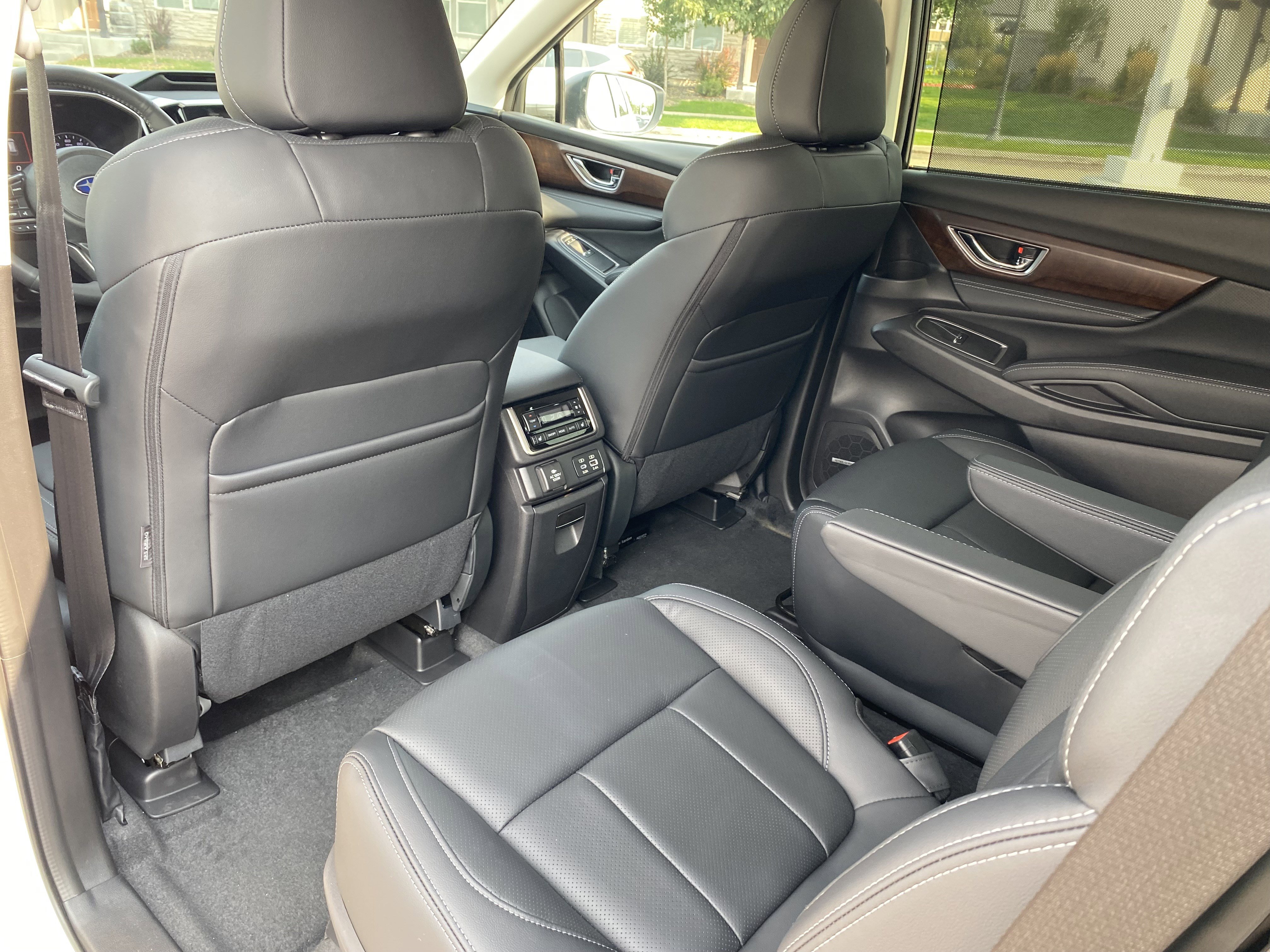 New 2025 Subaru Ascent Touring w/ Popular Package #2 image 19