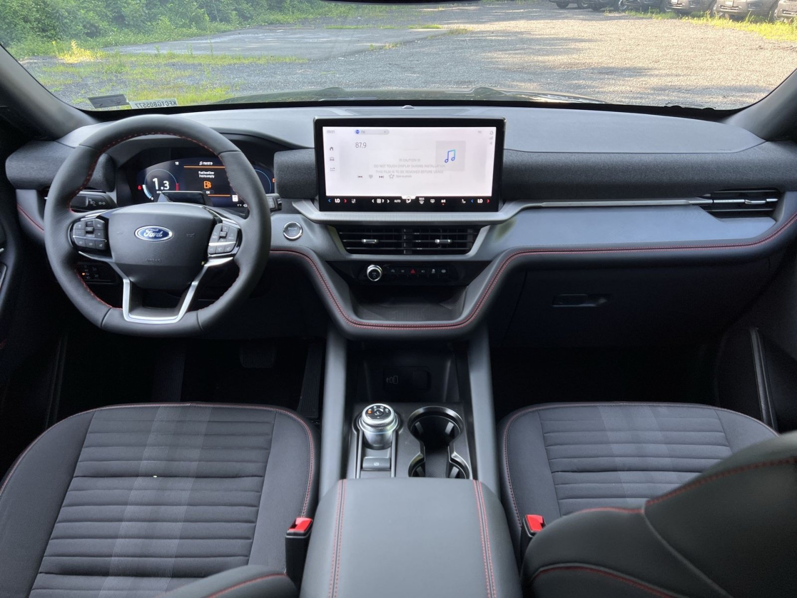 New 2026 Ford Explorer ST-Line w/ ST-Line Street Pack AWD/4WD image 23