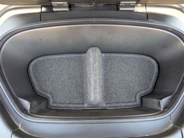 Used 2021 Volvo XC40 P8 Recharge w/ Advanced Package image 11