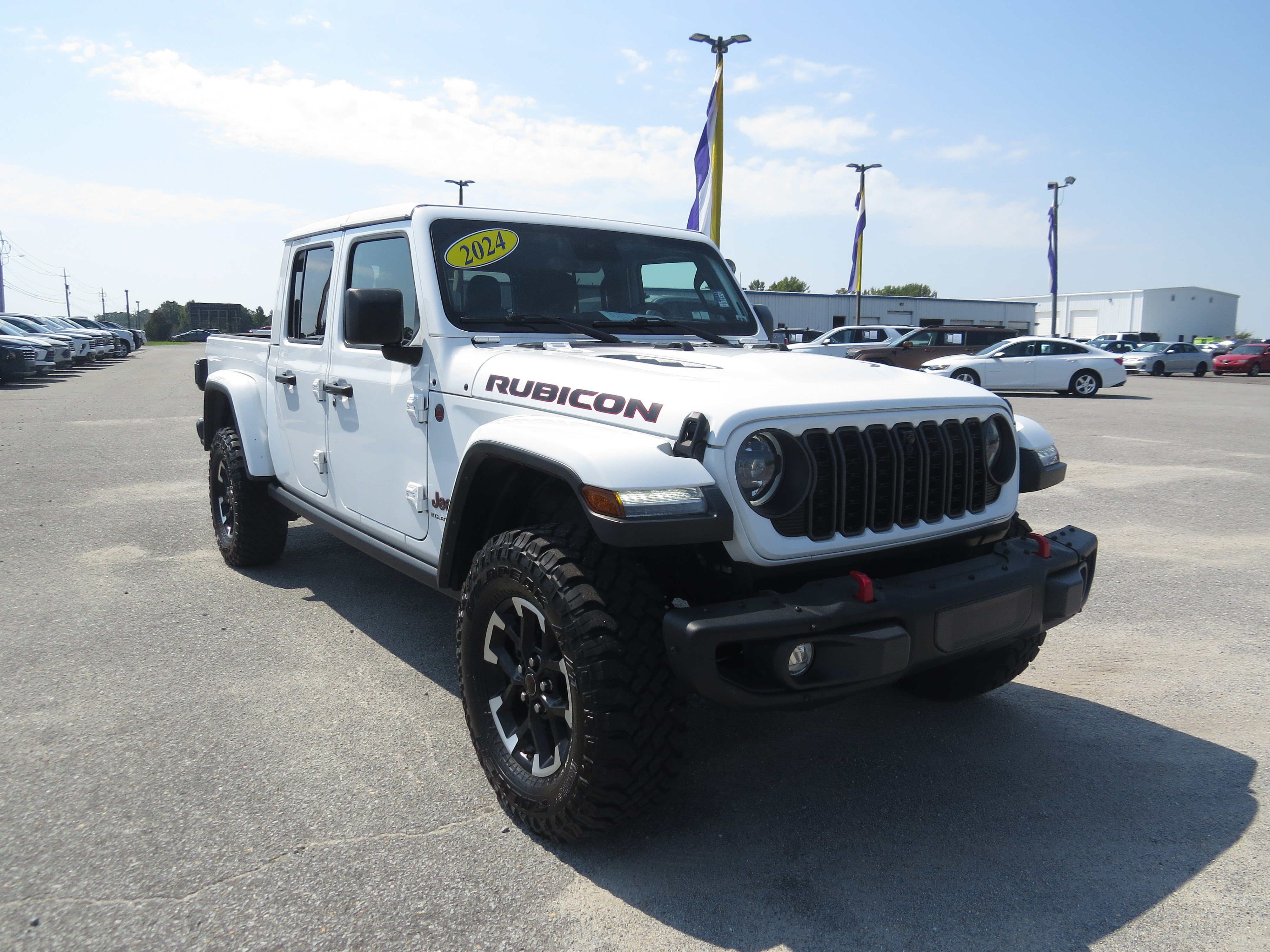 Used 2024 Jeep Gladiator Rubicon AWD/4WD image 9