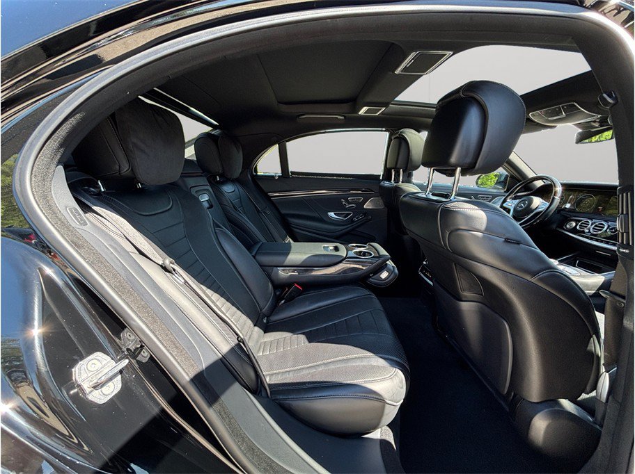 Used 2019 Mercedes-Benz S 560 4MATIC Sedan image 47