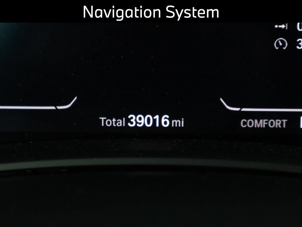 Used 2021 BMW X7 M50i AWD/4WD image 3