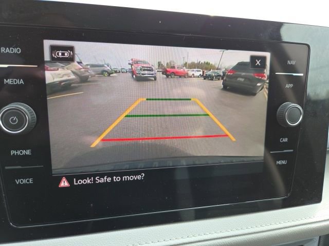 Used 2025 Volkswagen Taos SEL w/ Black Wheel Plus Package AWD/4WD image 17