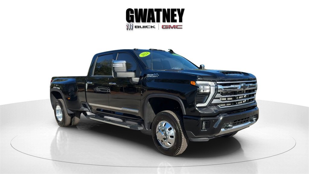 Used 2024 Chevrolet Silverado 3500 High Country w/ High Country Premium Package image 1