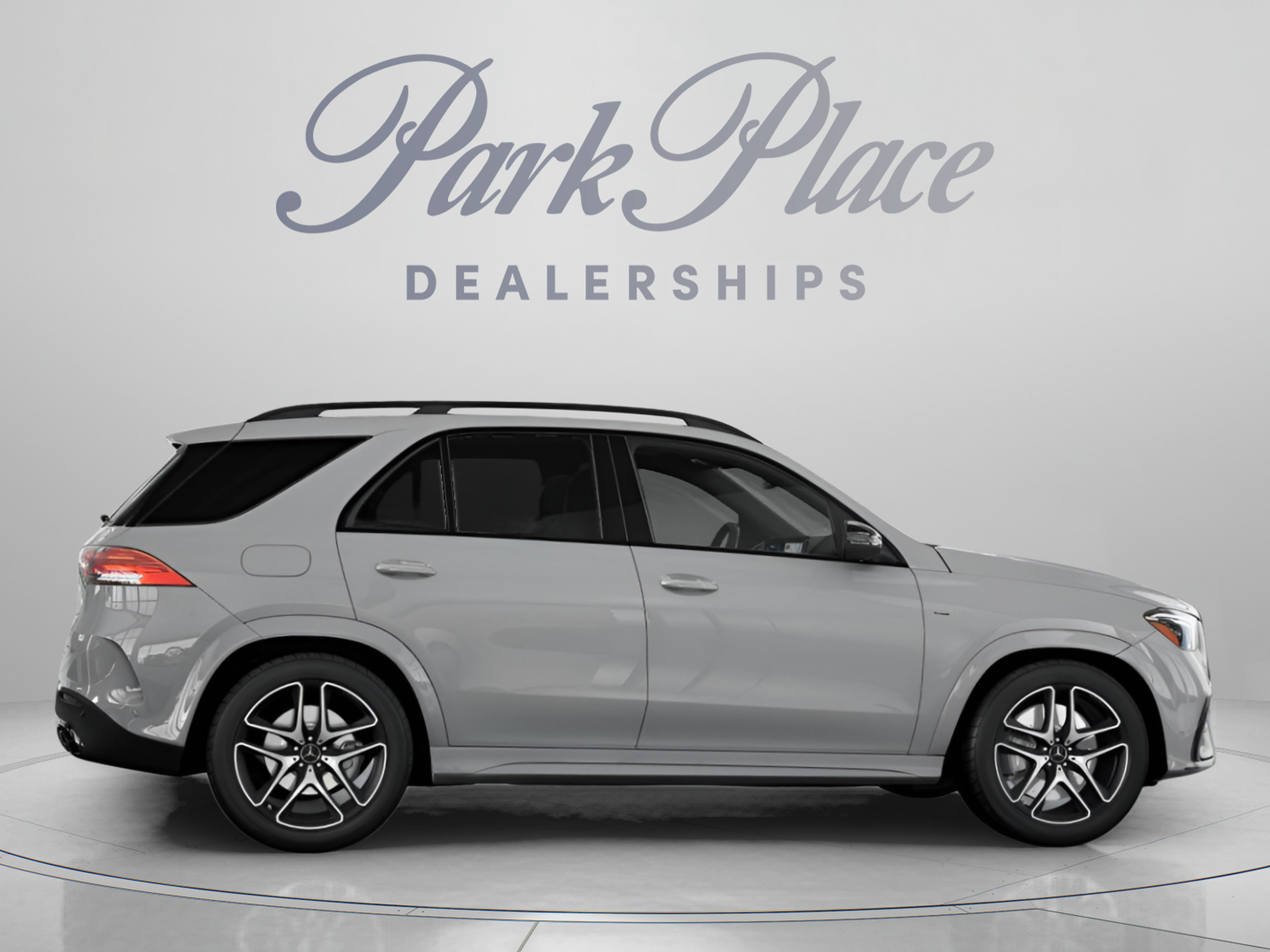 Certified 2025 Mercedes-Benz GLE 53 AMG 4MATIC image 25