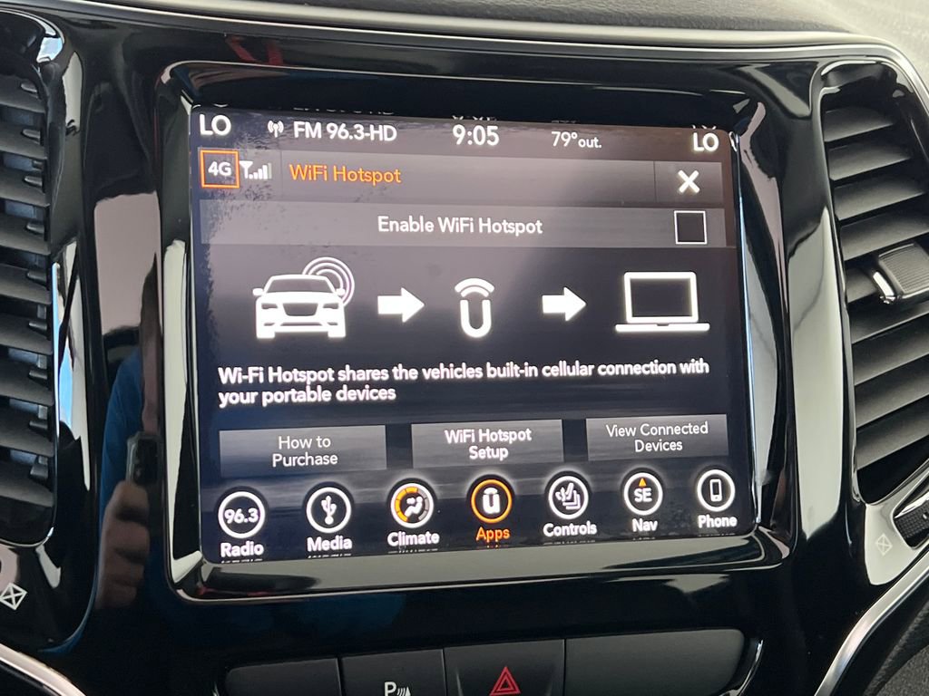 Used 2019 Jeep Cherokee Limited FWD image 21