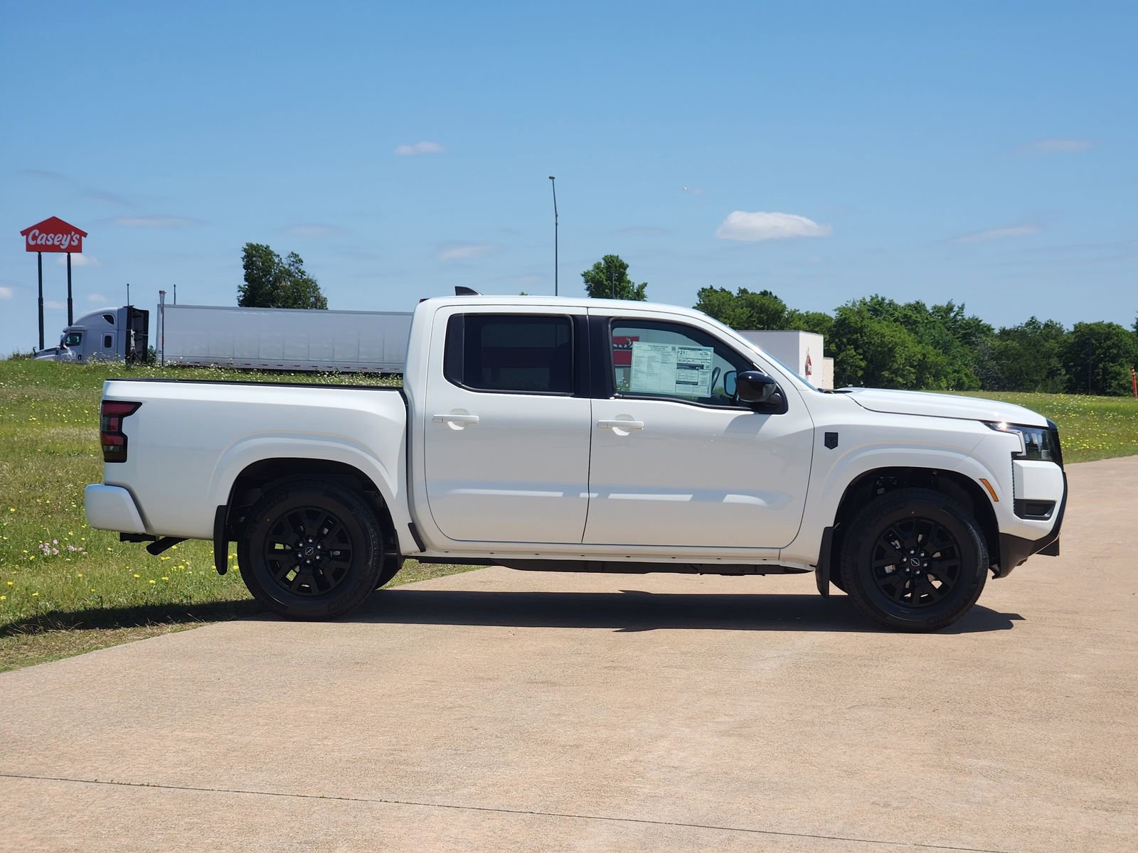 New 2026 Nissan Frontier SV RWD image 7