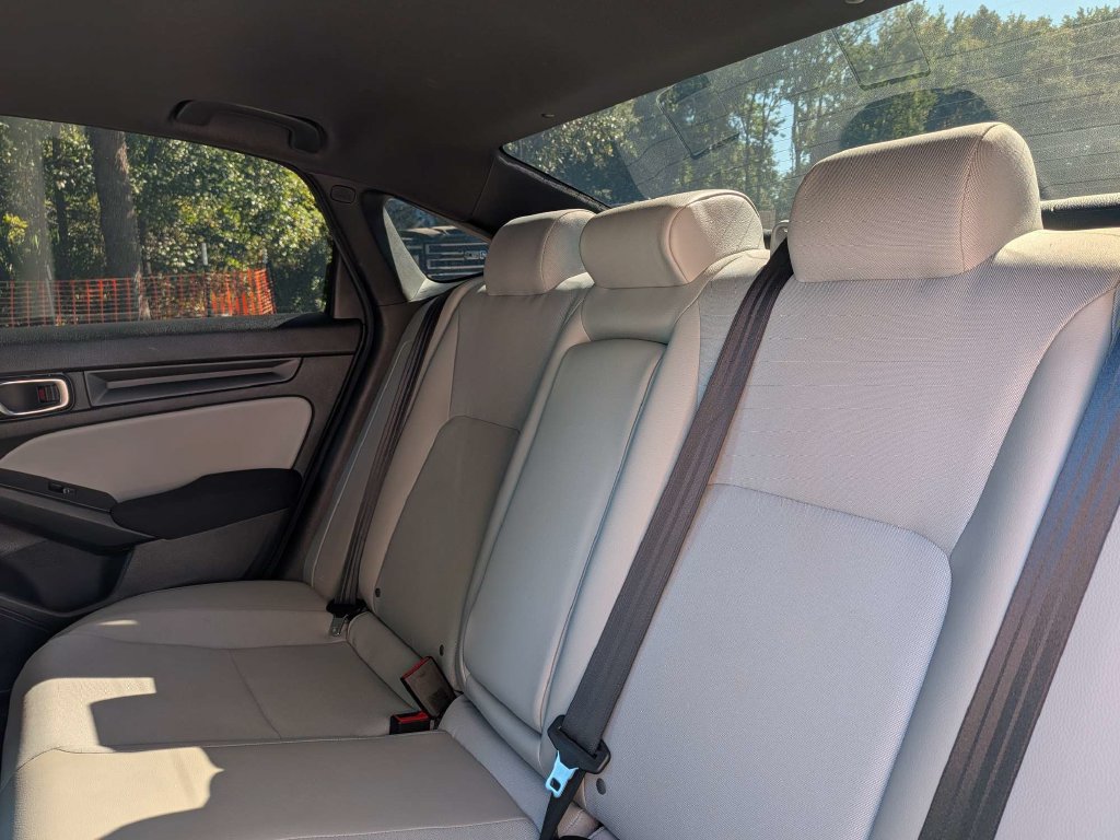 Used 2025 Honda Civic Sport image 13