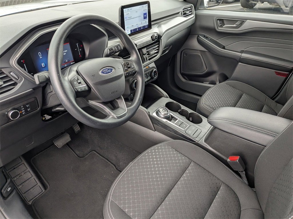 Used 2025 Ford Escape Active image 16