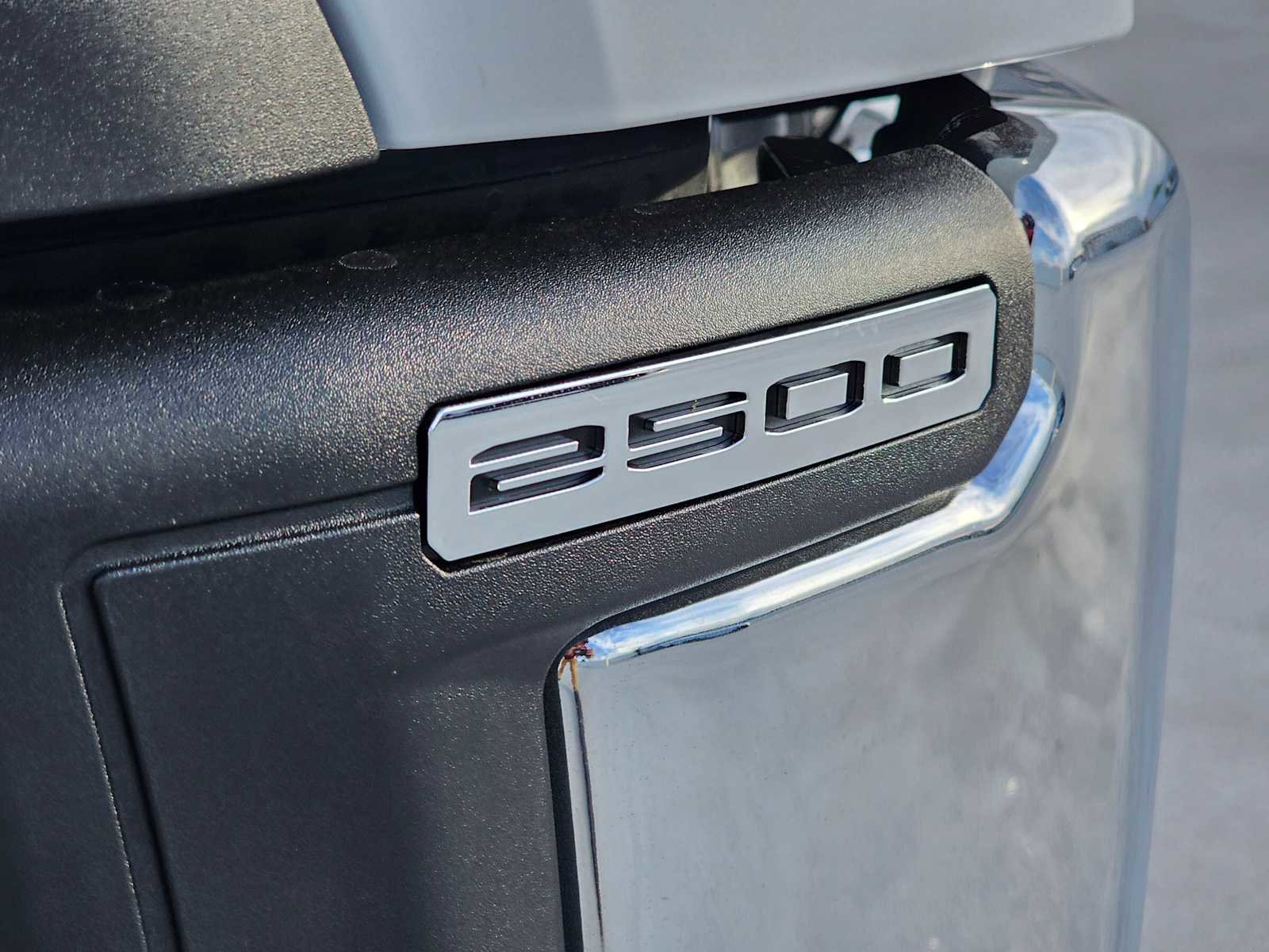 New 2026 GMC Sierra 2500 SLT w/ SLT Convenience Package image 13
