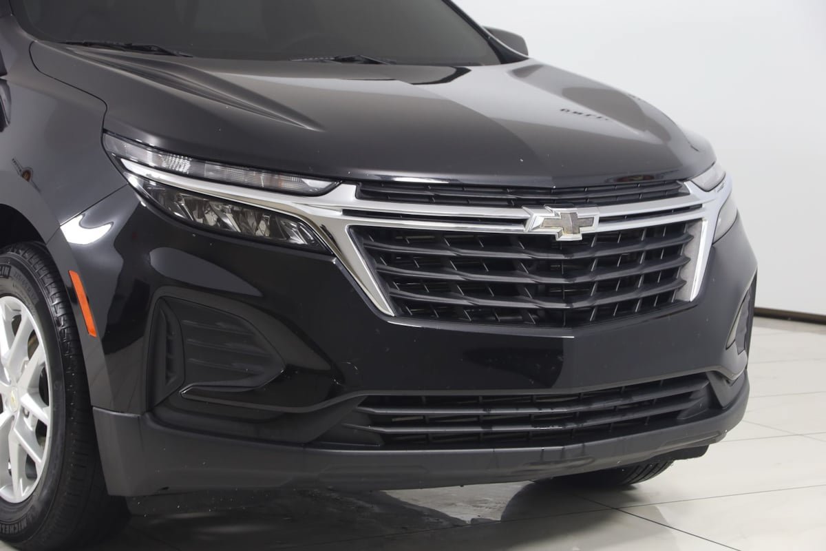 Used 2024 Chevrolet Equinox LS FWD image 32