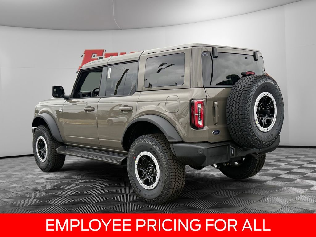 New 2025 Ford Bronco Outer Banks w/ Sasquatch Package AWD/4WD image 5