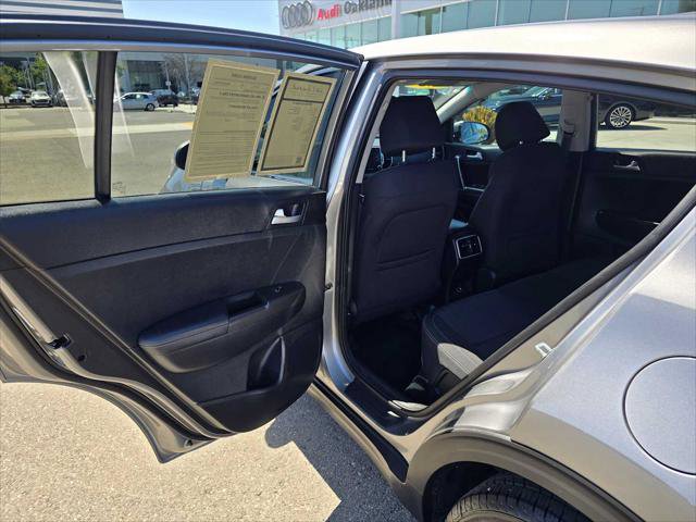 Used 2019 Kia Sportage LX FWD image 17