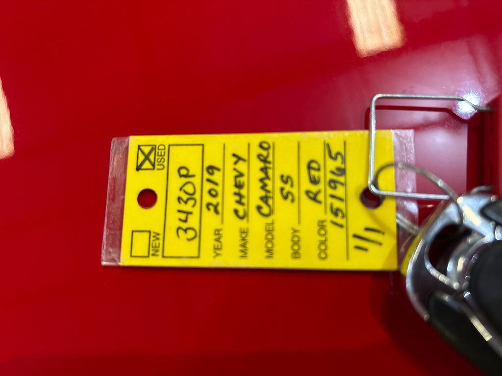 Used 2019 Chevrolet Camaro SS RWD image 29