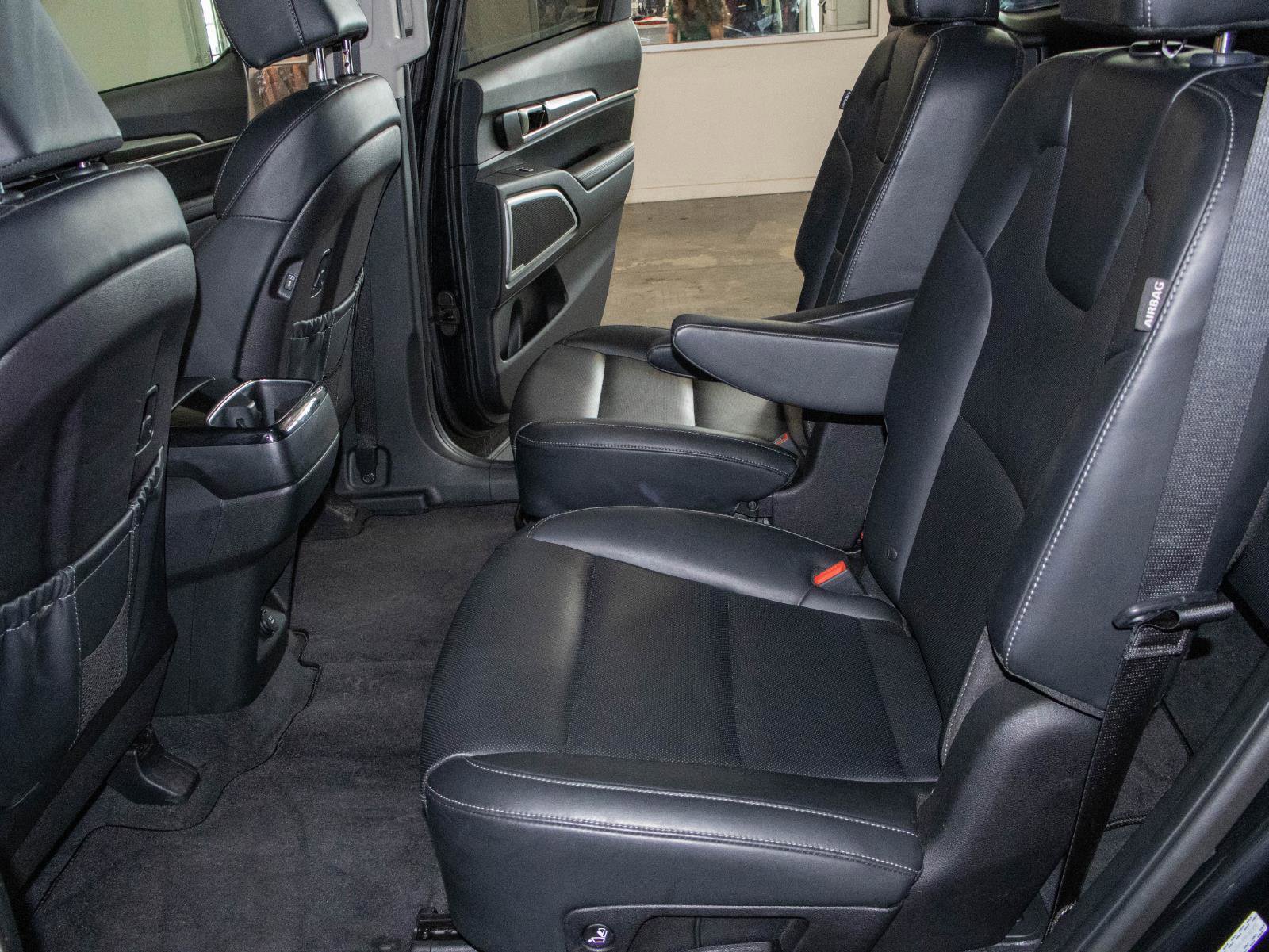 Used 2025 Kia Telluride S image 15