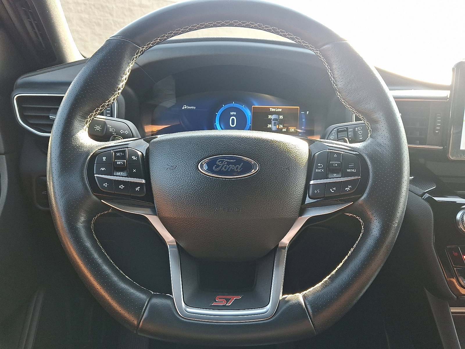 Certified 2022 Ford Explorer ST image 19