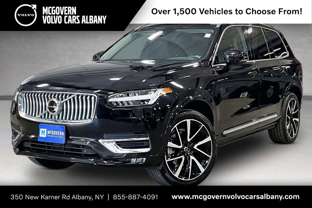 Used 2023 Volvo XC90 B5 Plus w/ Protection Package Premier