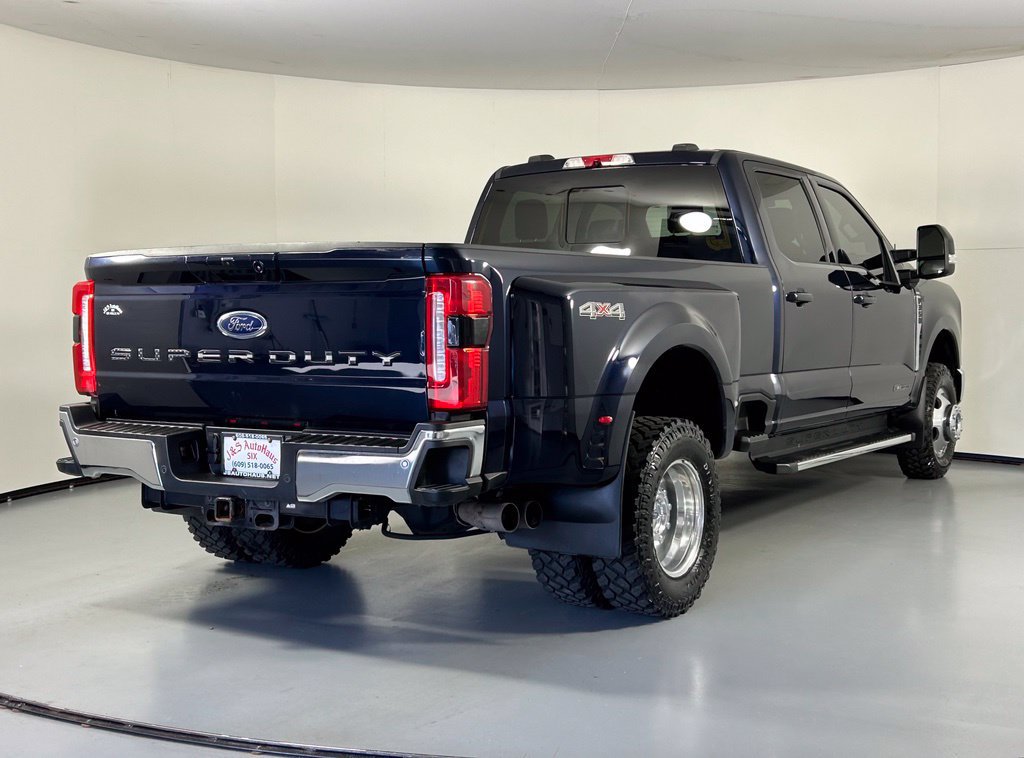Used 2023 Ford F350 Lariat AWD/4WD image 7