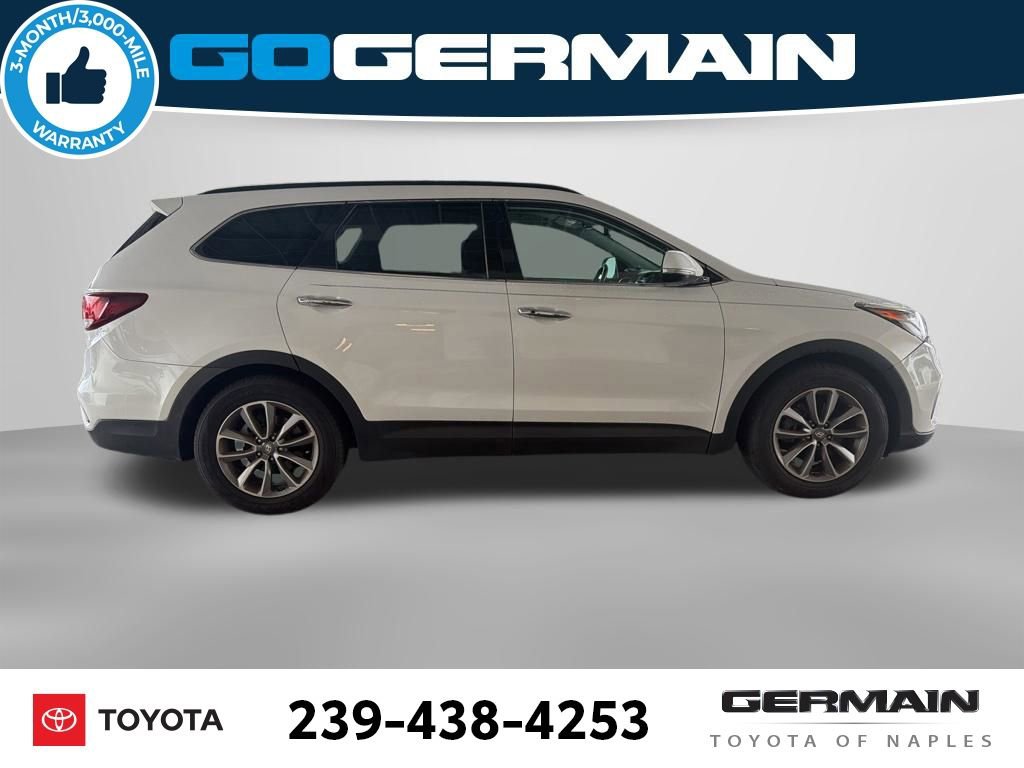 Used 2017 Hyundai Santa Fe SE w/ SE Premium Package 02 AWD/4WD image 9