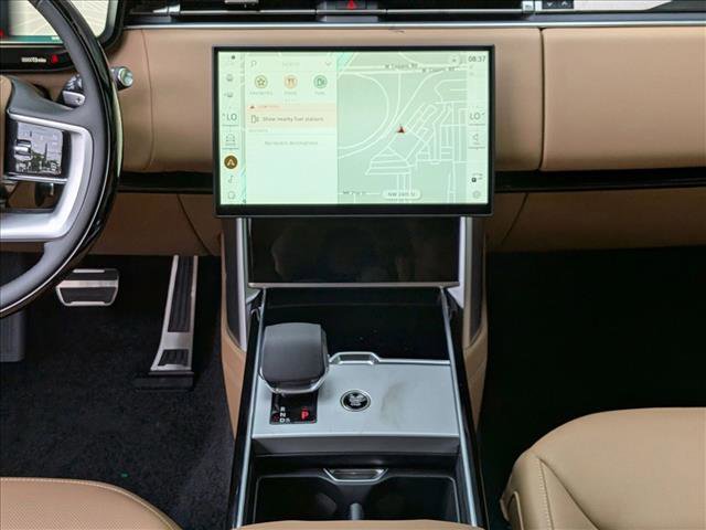 New 2026 Land Rover Range Rover Autobiography image 11