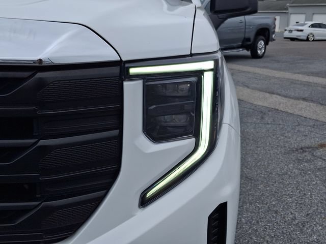 Certified 2023 GMC Sierra 1500 Pro w/ Pro Value Package AWD/4WD image 9