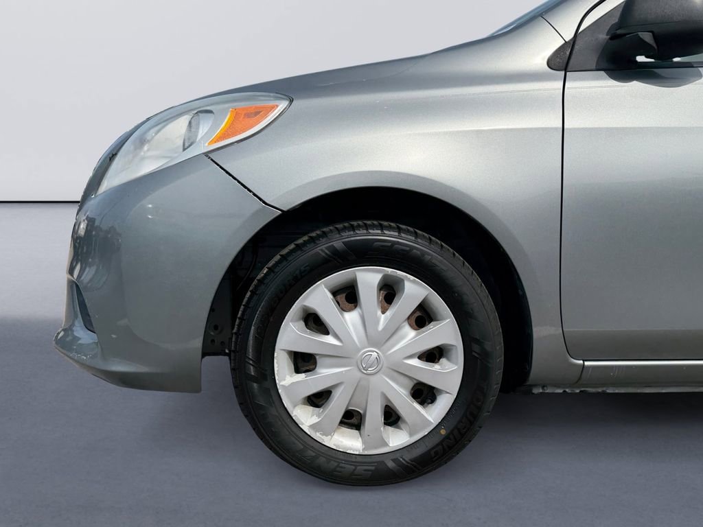 Used 2012 Nissan Versa S image 6